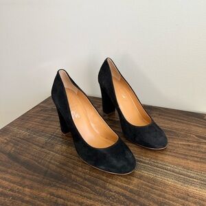 J. Crew Olive Suede Heel Pumps, Size 8.5, Colour Black.